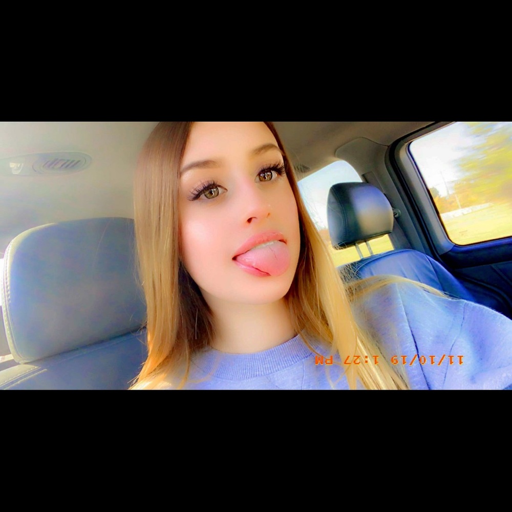 Meet your Posher, Kim